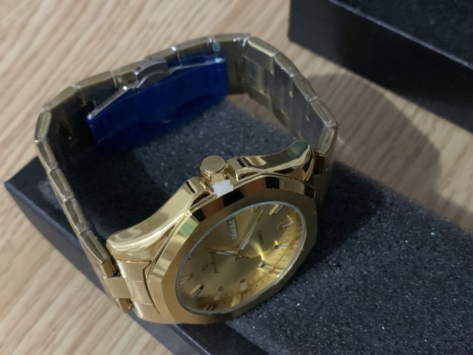 Ceasuri POEDAGAR auriu nou, nepurtat