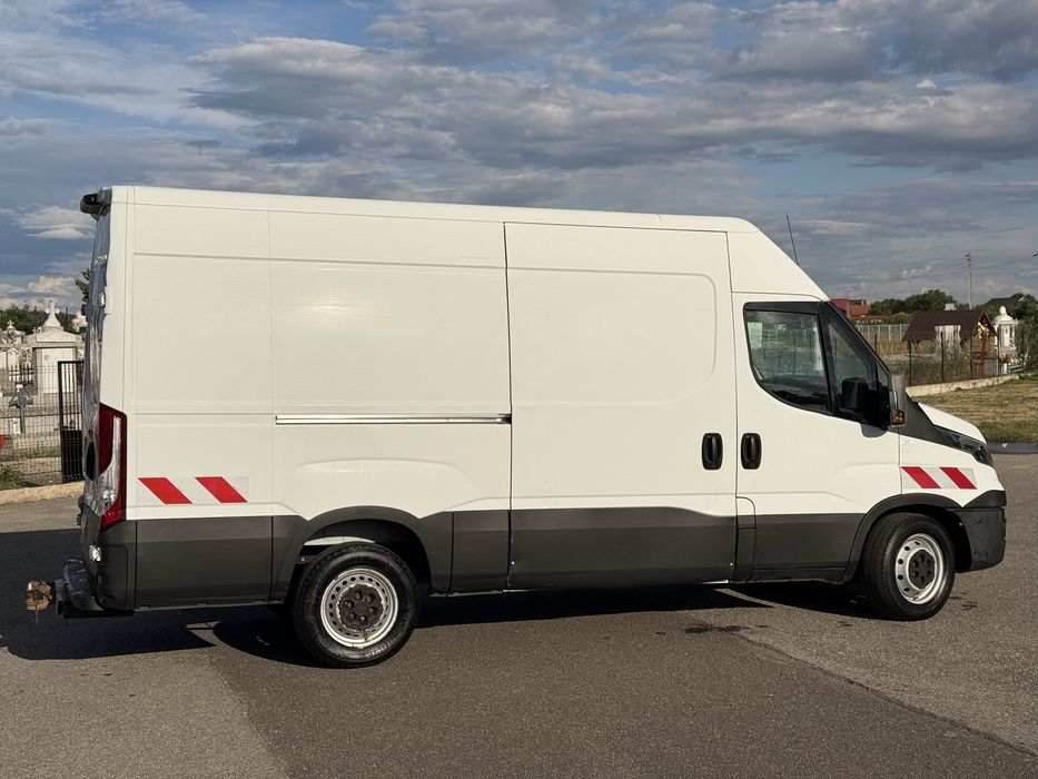 Iveco Daily 35C17 3.0 170CP Klimatronic | HI-MATIC AUTOMATĂ | 2017 |