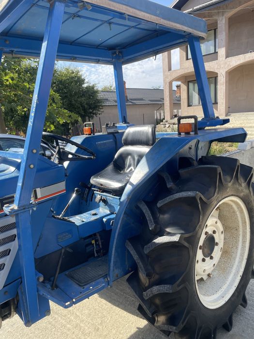 Tractor japonez Iseki TL4000 kubota yanmar