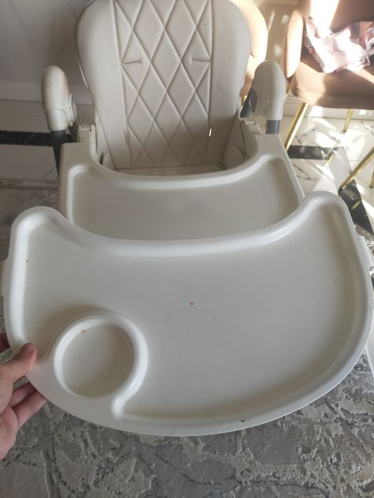 Продается стульчик для кормление