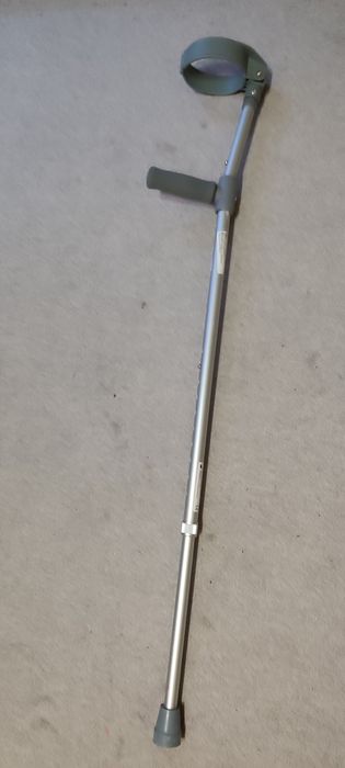 Патерица Канадка с гривна