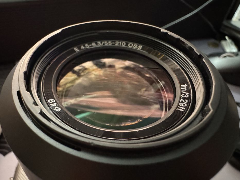 Sony a5000 APS-C mirror less + 55-210mm f4.5-6.3 OSS