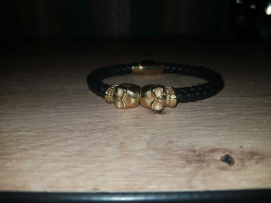 Кожена мъжка гривна