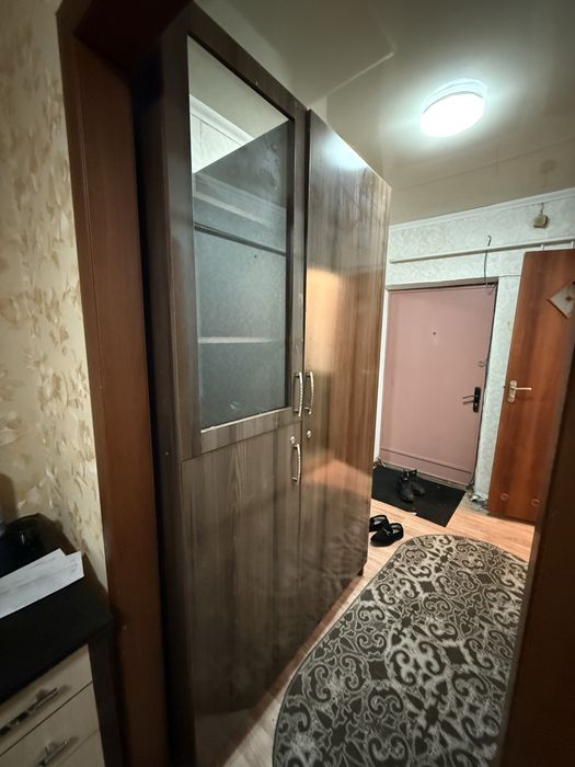 Продам шкаф прихожи