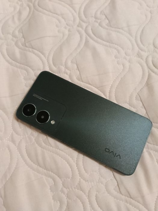 Vivo Y17 телефон