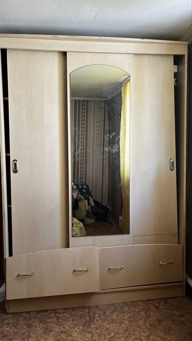 продам шкаф  самовывоз
