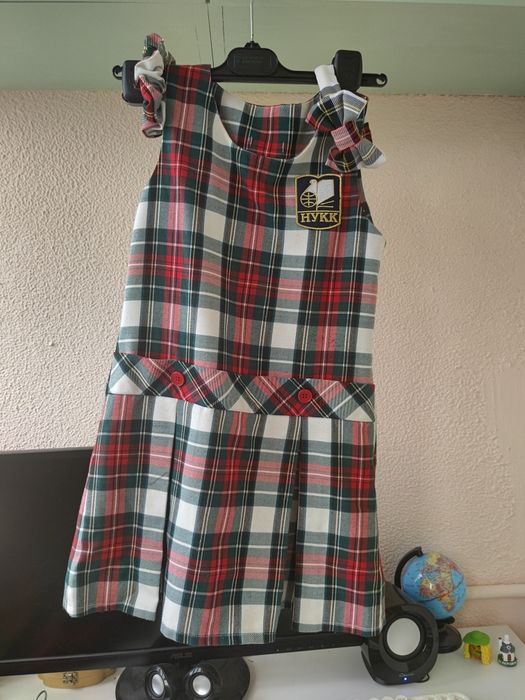 НУКК Униформи Италиански лицей