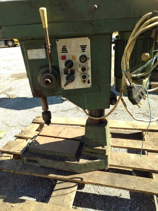 Настолна бормашина