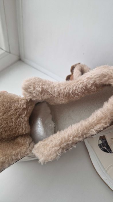 Новые утепленные кроссовки