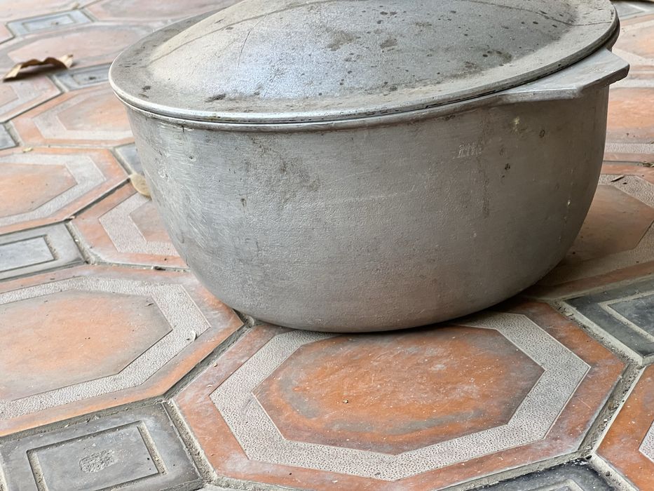 Казан большой чугунный, ссср