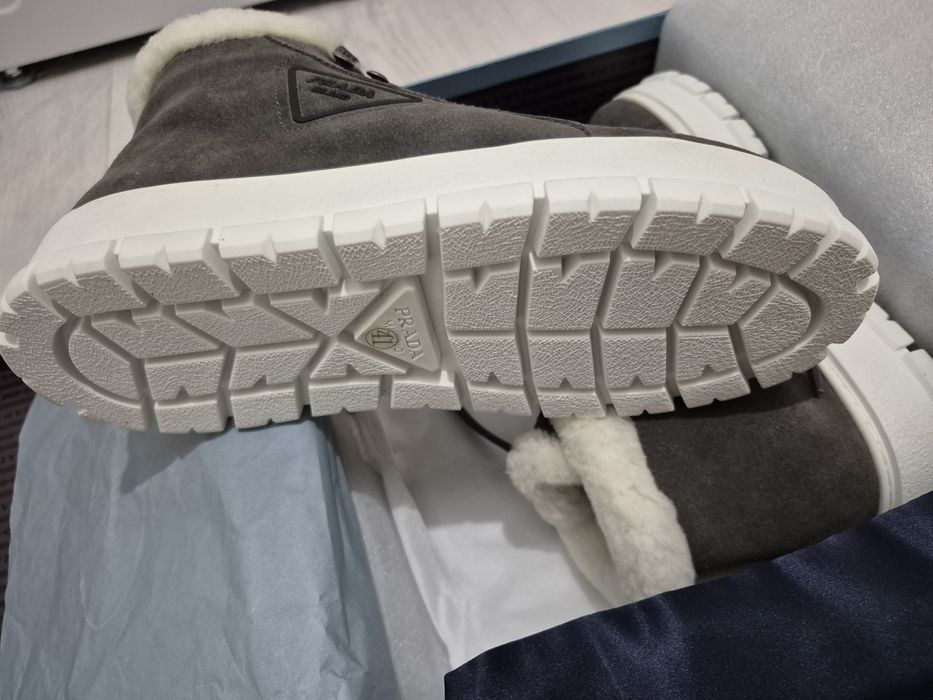 Продам бредовы натуральные ботинки