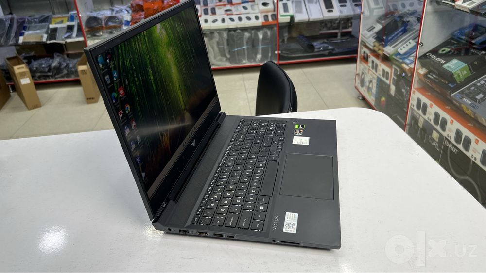 Hp victus gaming 16/512gb ssd