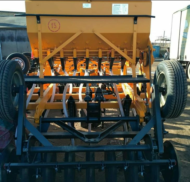 Сеялки Омсельмаш, жатки, бороны