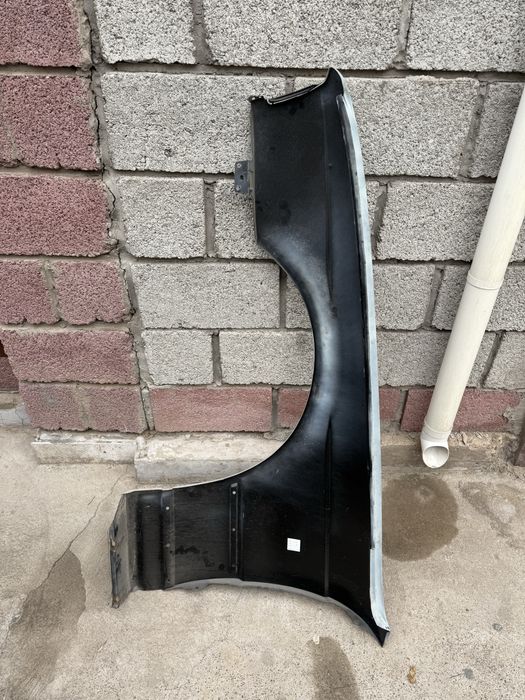 Крыло новое на BMW e34