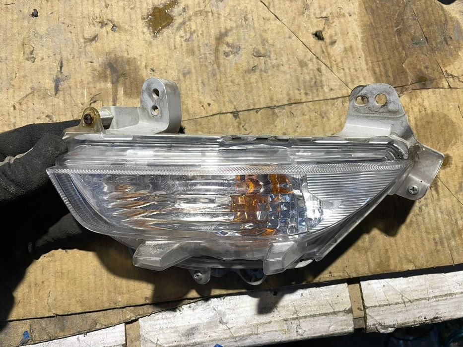 Десен Мигач b45a51350 Mazda3 2014 2.0бен 121kW