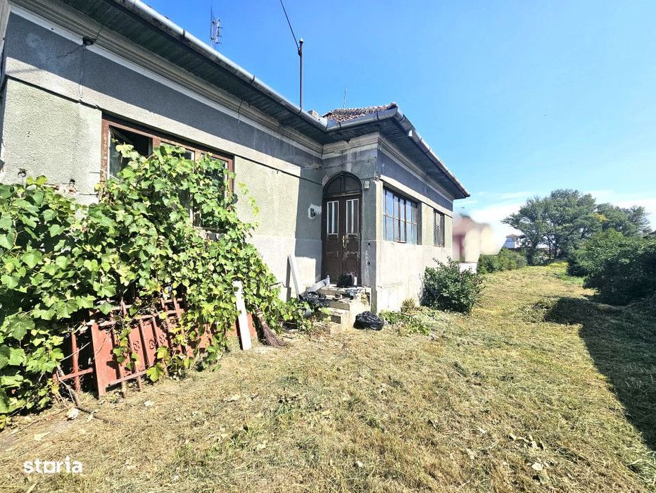 Casa individuala | Teren 2858mp | Front 14m | Dambul Rotund!