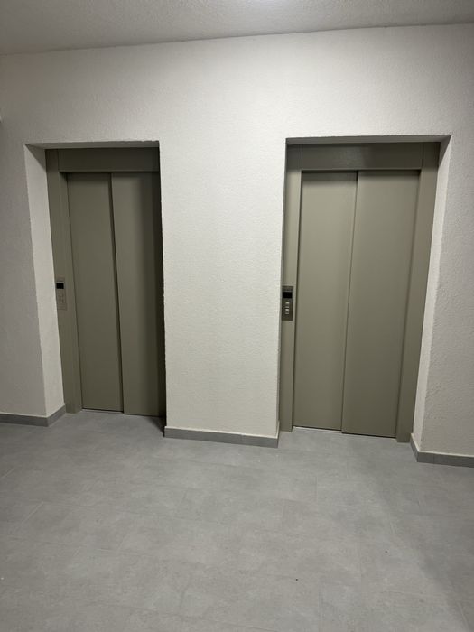 Direct proprietar- Vand urgent ap. 3 camere etaj 3- Rm.  Valcea