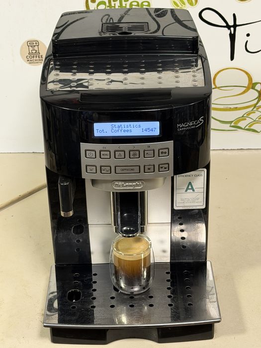 Кафемашина кафе автомат delonghi magnifica S с гаранция