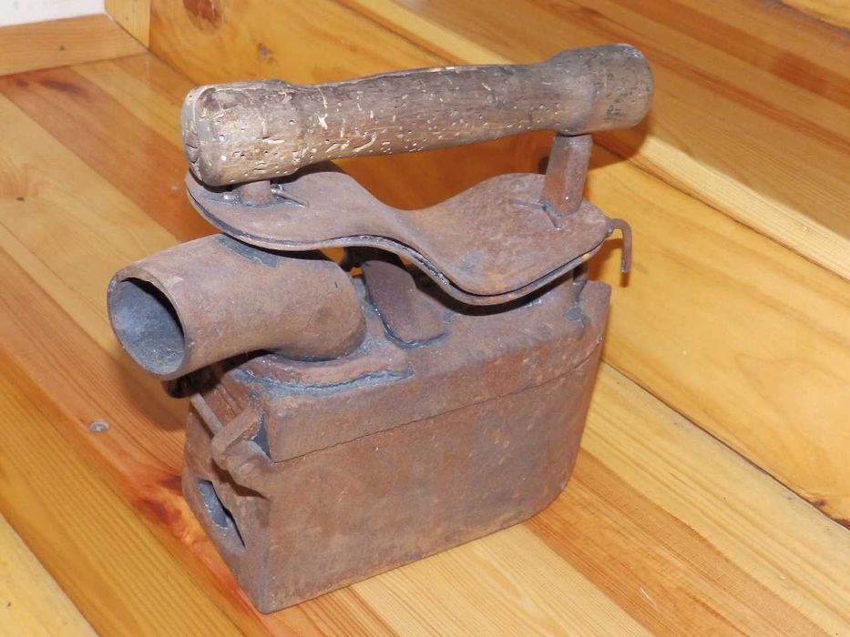 Стари предмети на различни цени