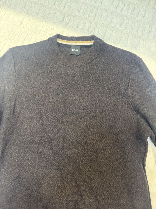 Hugo Boss wool Italian sweater