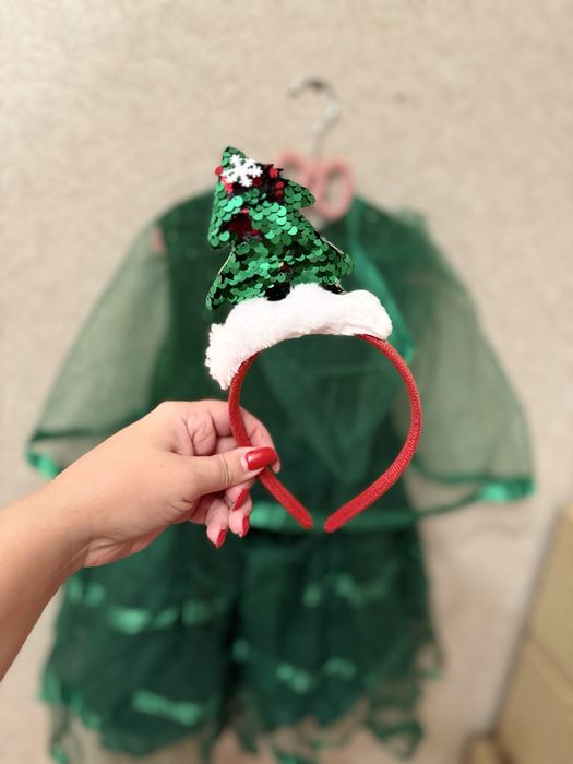 Продам платье елка