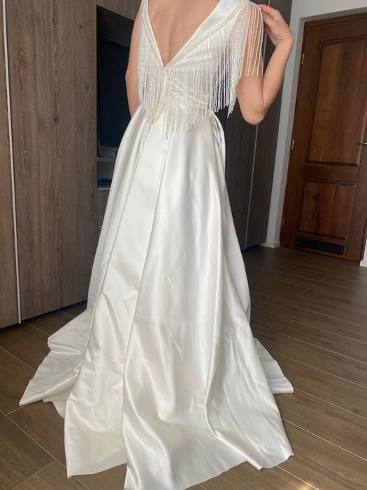 Rochie de mireasa noua