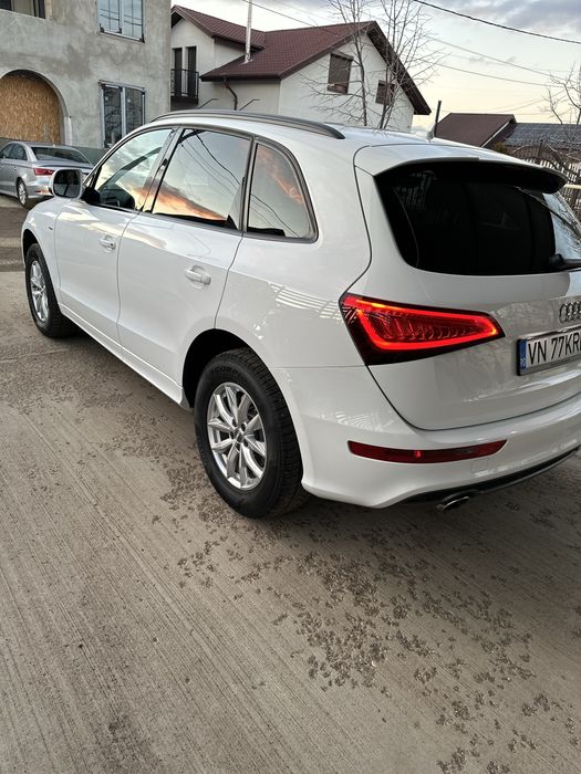 AUDI Q5 2.0 TDI S-Line Automat