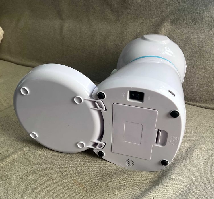 Aparat hranire automata pisici caini mici functional USB