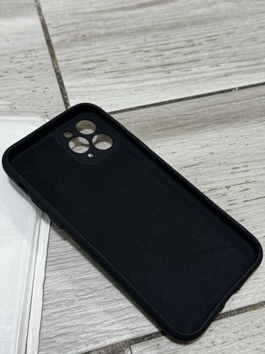 Husa cu catifea pe interior pentru iPhone 11 Pro