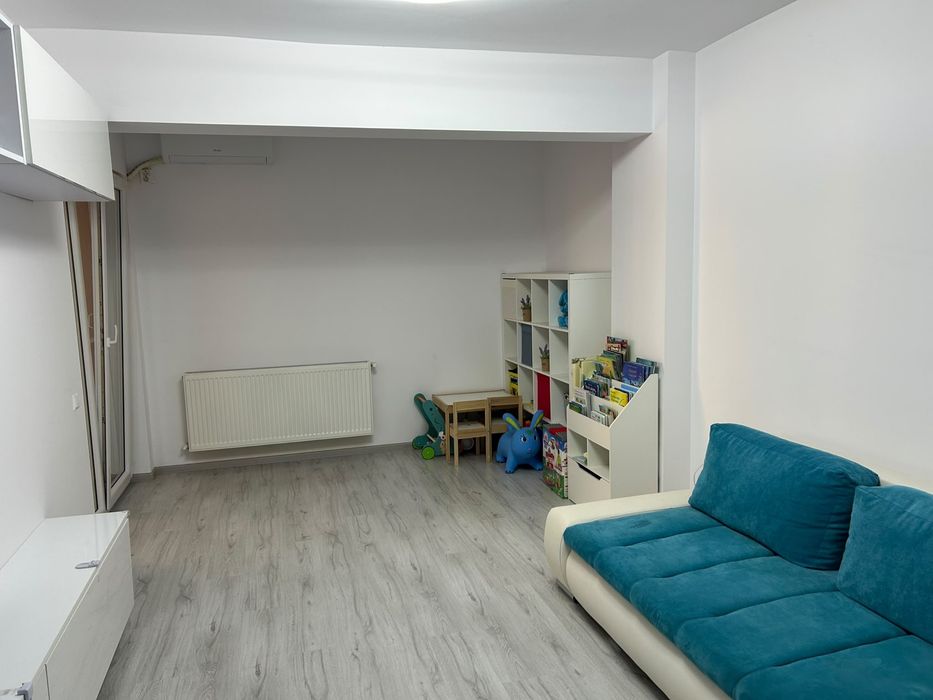 Apartament 2 camere mobilat de vanzare