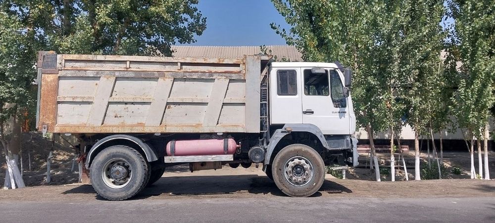Ман самосвал сотилади
