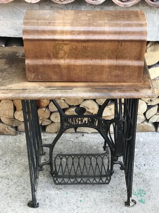 Стара шевна машина