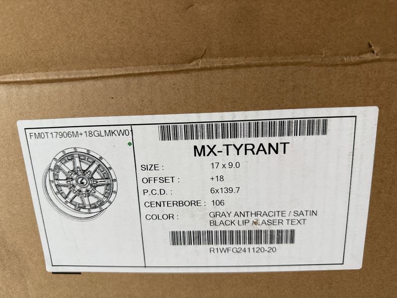 17цола Toyota Land Cruiser Hilux 6x139.7 Ram 6х139.7 Ford Ranger