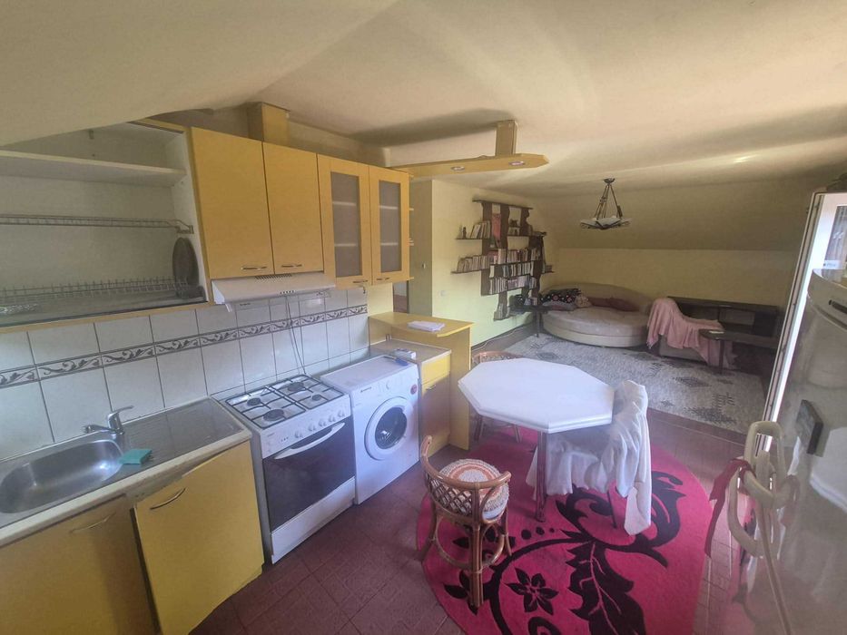 Apartament cu 2 camere + living + terasa – PODUL DE FIER