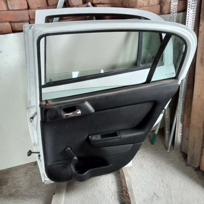 Vând piese auto țara de origine Spania