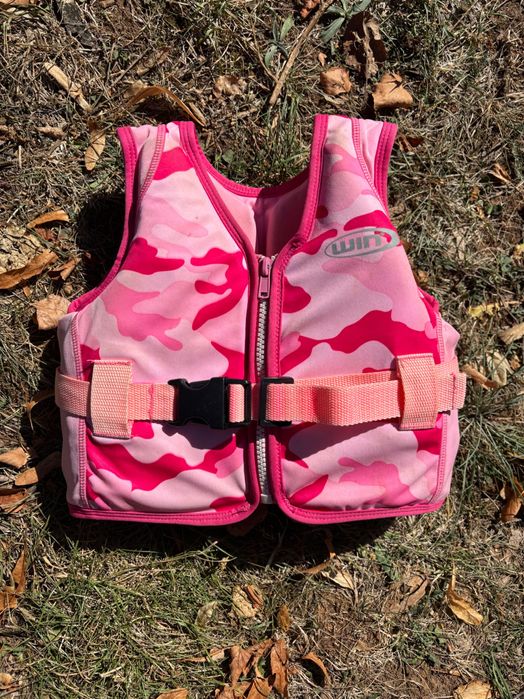 Детска спасителна жилетка