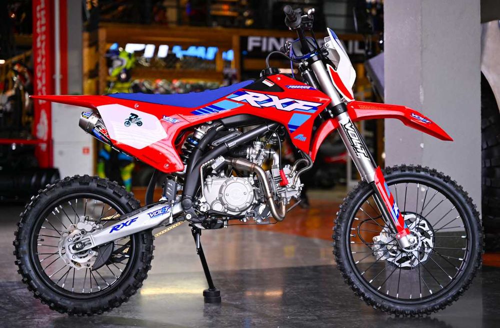 Питбайк Apollo RXF Freeride 150X-LE 19/16