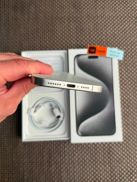 100% БАТЕРИЯ! 512gb! iPhone 15 PRO MAX Лизинг от 32€/мес white Titanium бял