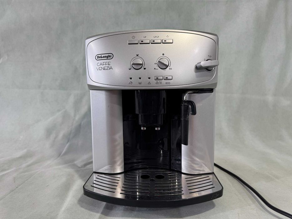 Кафемашина - DeLonghi Caffe Venezia