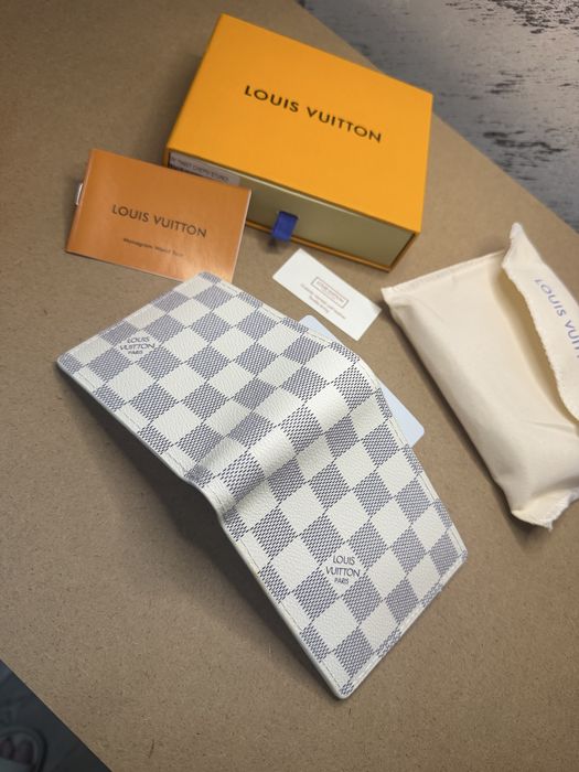 Портфейли Louis Vuitton