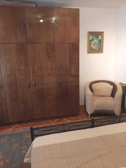 Дава се под наем Четиристаен апартамент в Бургас, Възраждане - 88 кв.м за 331.5 € - Снимка #4