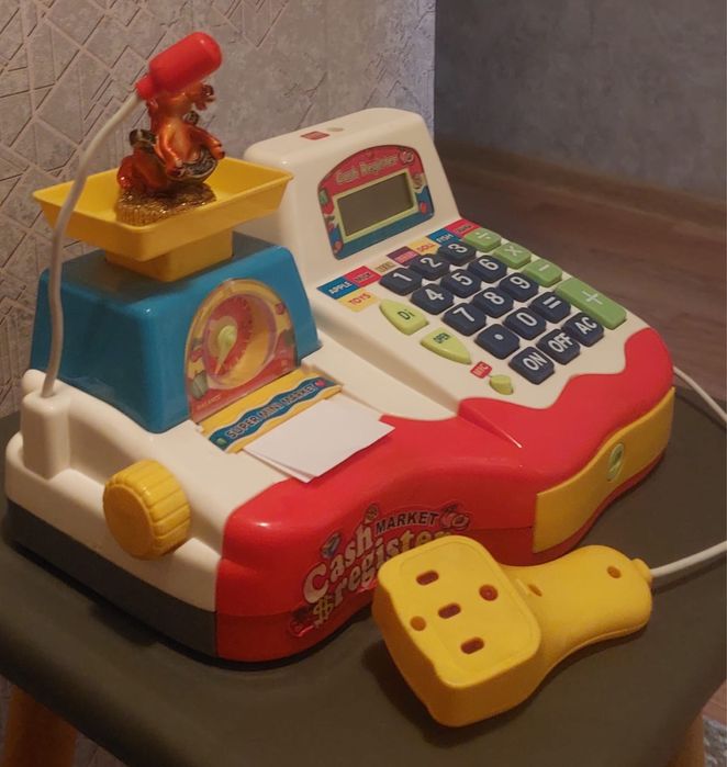 Касса игрушечная, с батарейками