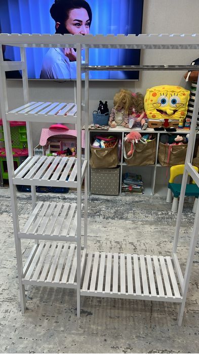 Вешалка для детской одежды