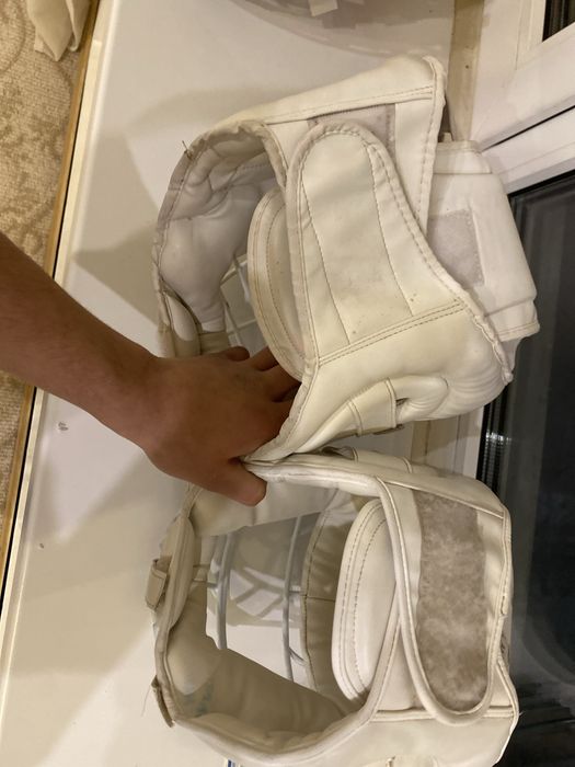 Шлем для карате шин