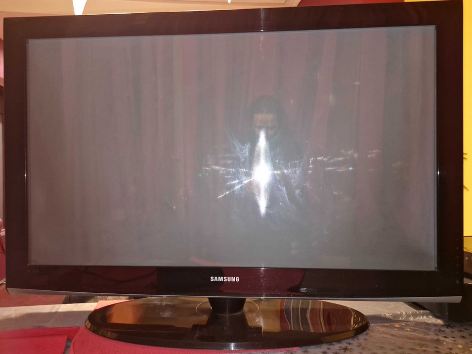 TV SAMSUNG Плазма 42"