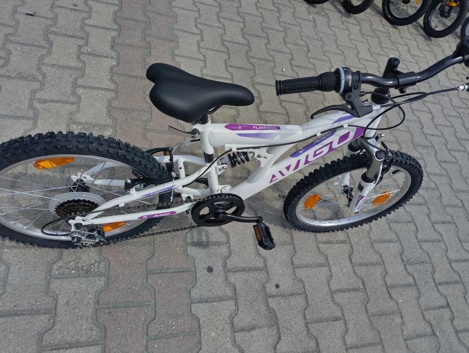 SPRINT Велосипед 20" AVIGO Flamingo бял