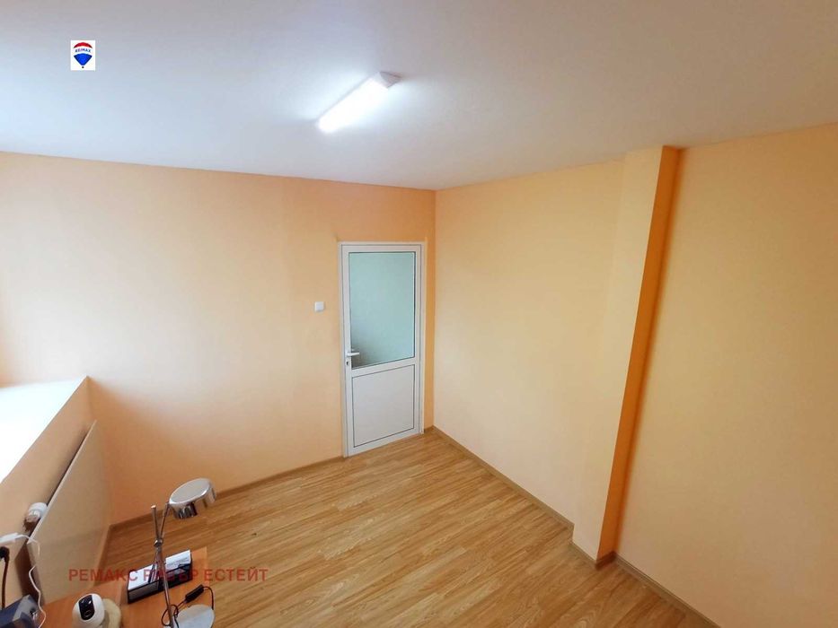 Продава се Едностаен апартамент в Русе, Здравец Изток - 50 кв.м за 960 €/кв.м - Снимка #6