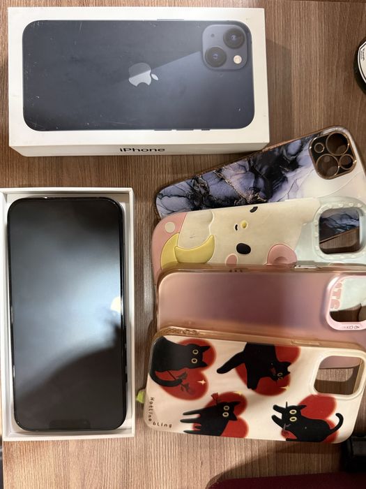 Продам Iphone 13 в отличном состоянии