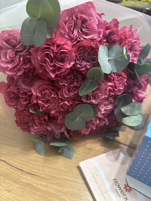 пионовидные розы букет