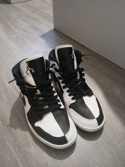 Jordan 1 split black white